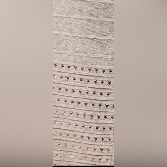 Dress - Picture 5 of 7